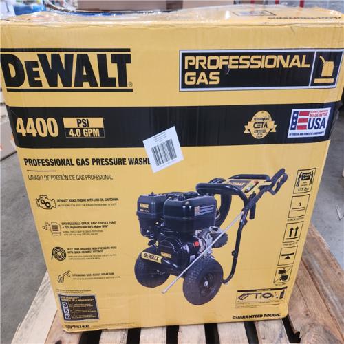 Phoenix NEW DEWALT 4400 PSI 4.0 GPM Gas Pressure Washer with 420cc Engine  Triplex Pump  Commercial Cold Water Power Washer