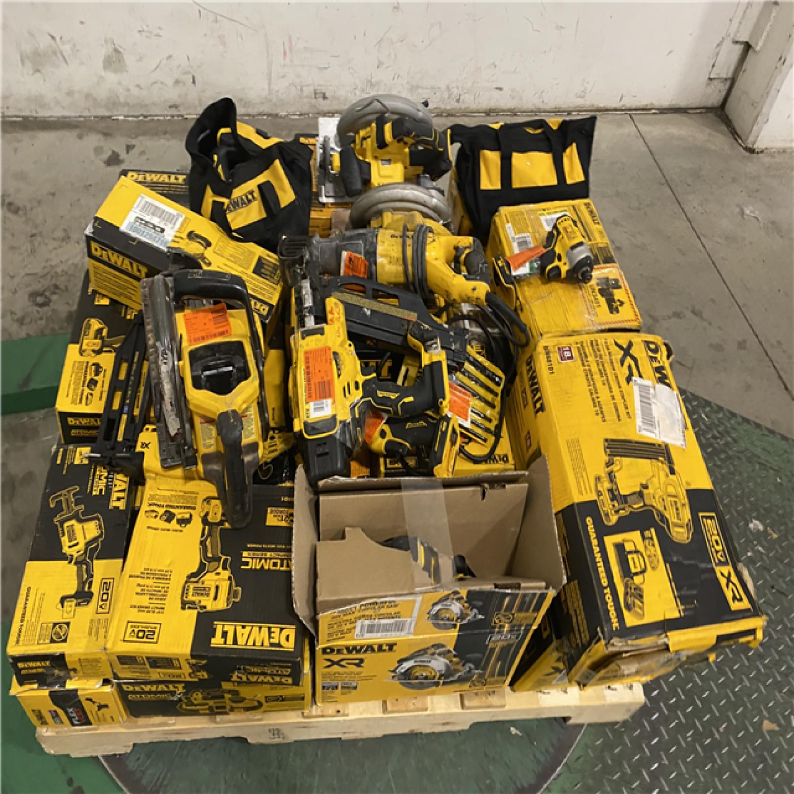 Dallas Location - As-Is DEWALT Tool Pallet