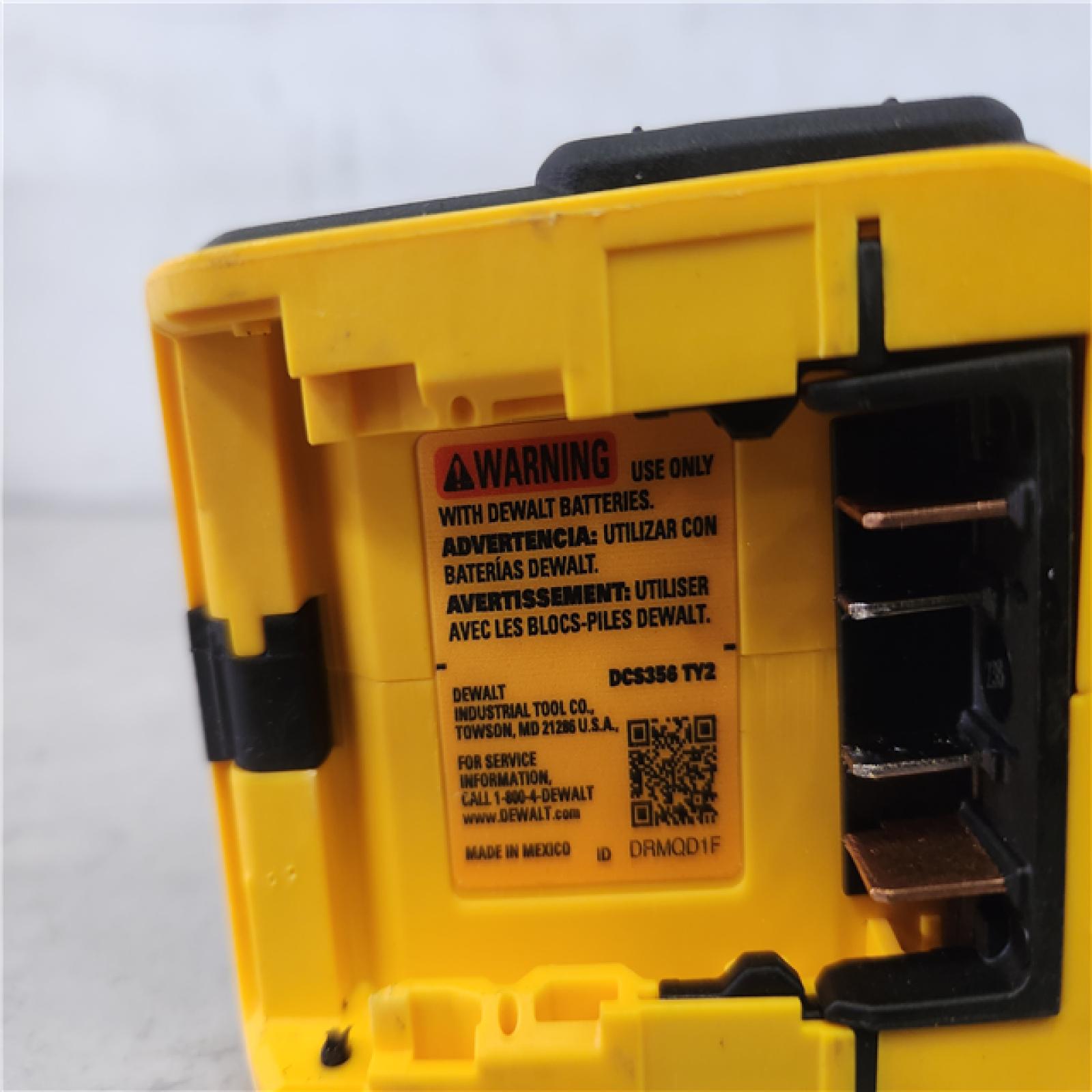 Phoenix NEW DEWALT 20V MAX XR Cordless Brushless 3-Speed Oscillating Multi Tool with (1) 20V 1.5Ah Battery and Charger