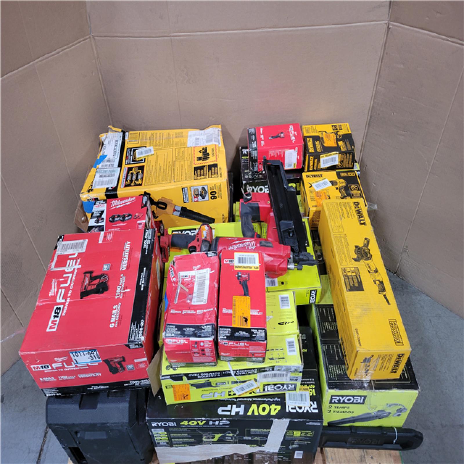 CALIFORNIA AS-IS TOOL PALLET