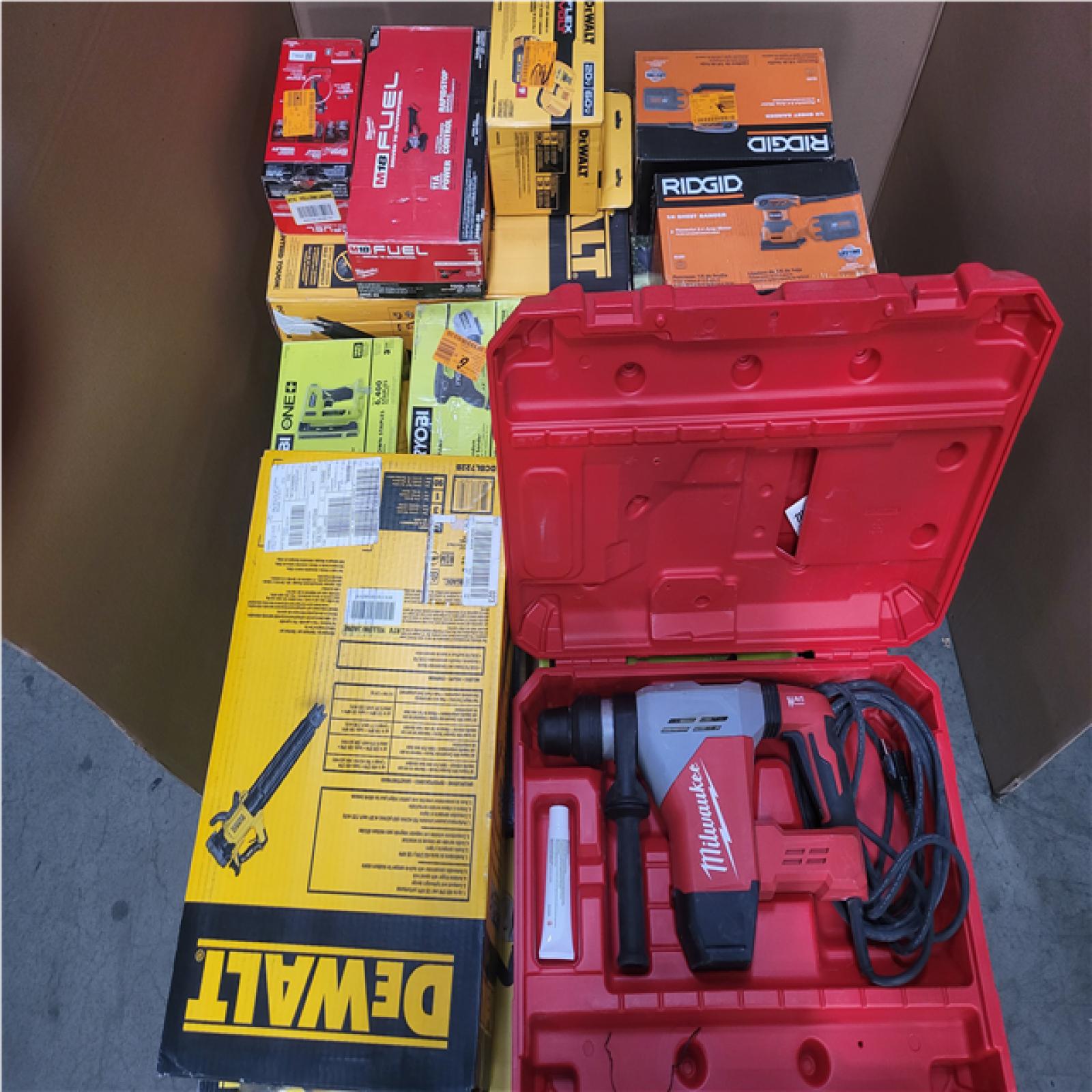 CALIFORNIA AS-IS TOOL PALLET