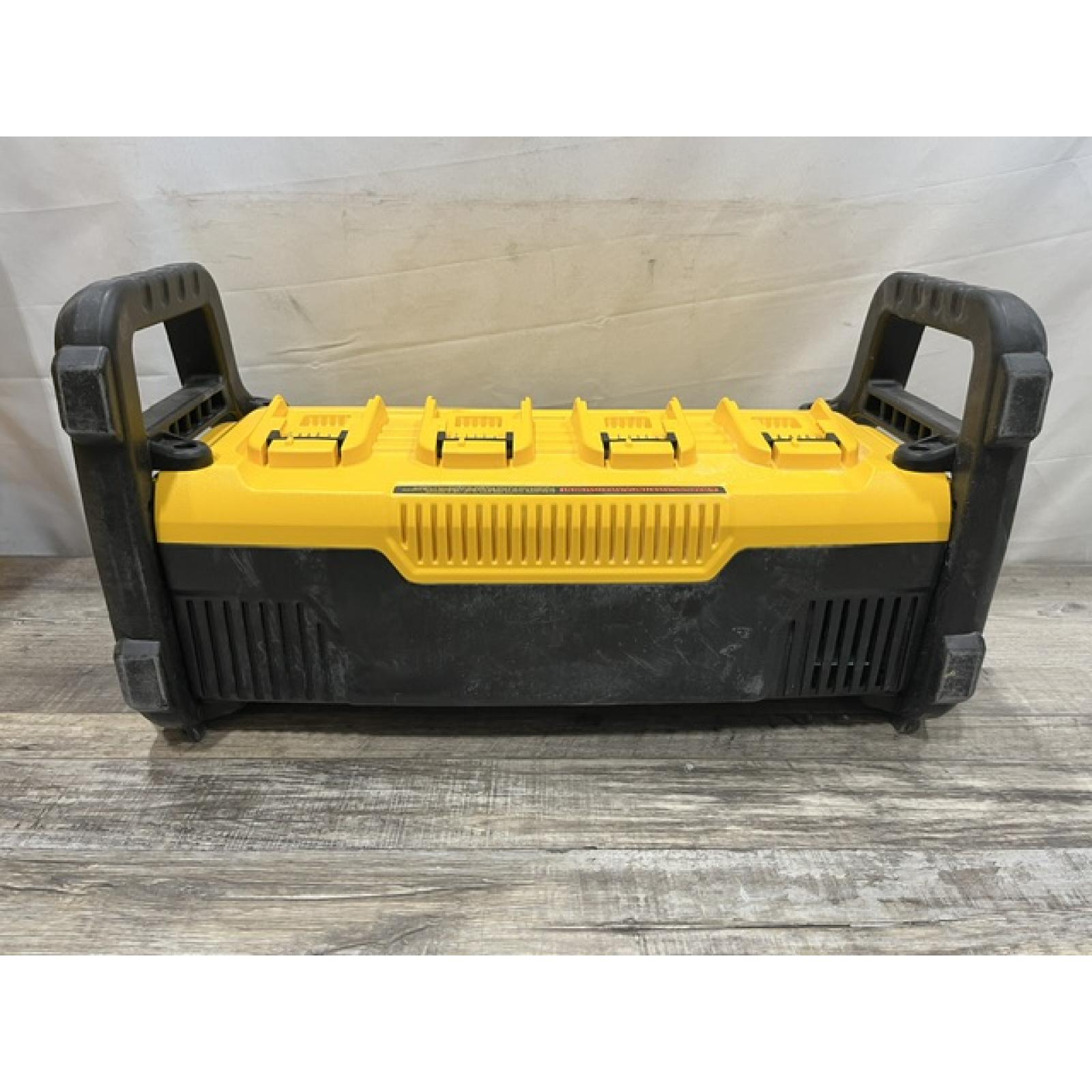 AS-IS DEWALT 1800 Watt Portable Power Station and 20V/60V MAX Lithium-Ion Battery Charger
