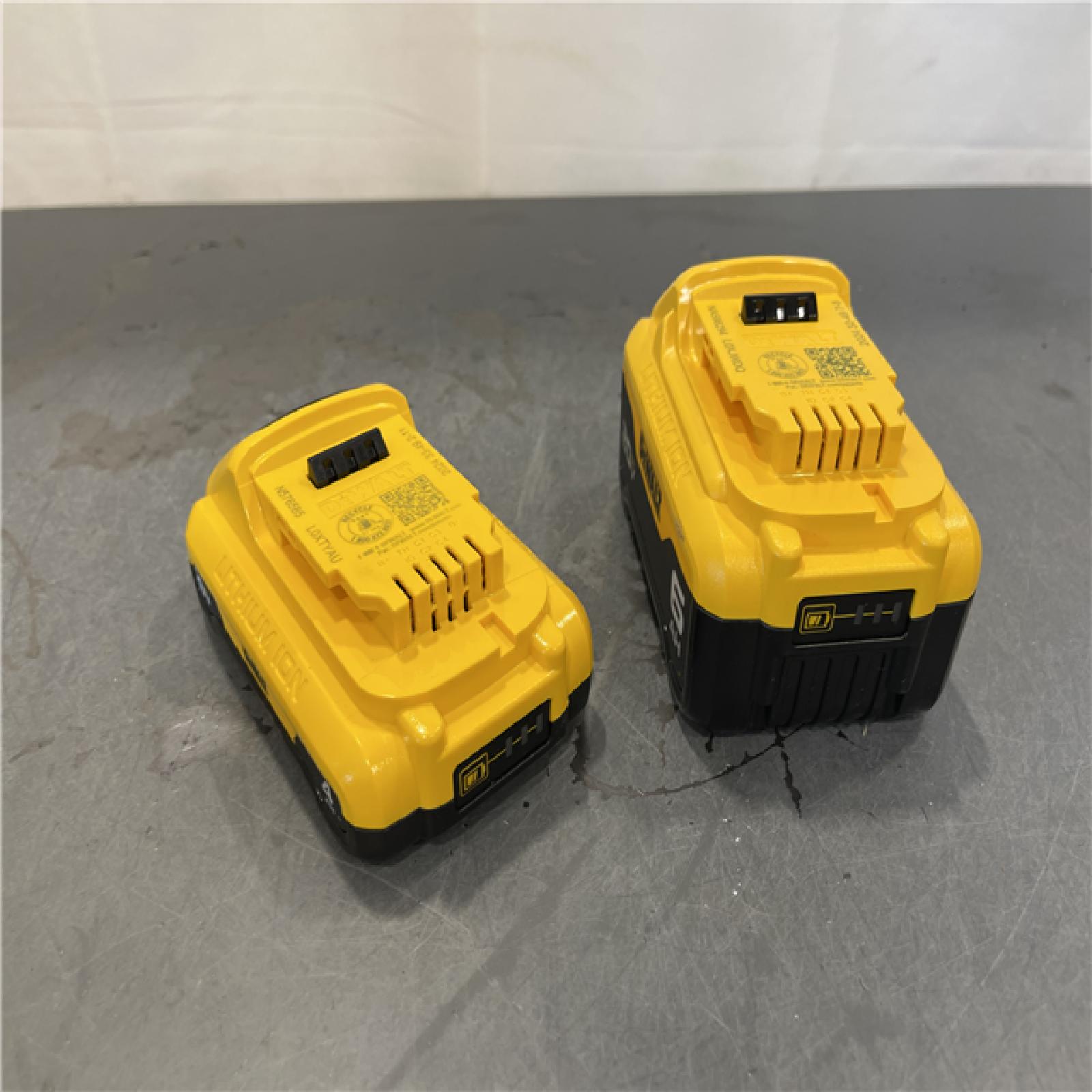 AS-IS - DEWALT 20V MAX Lithium-Ion 6.0Ah and 4.0Ah Battery and Charger Starter Kit