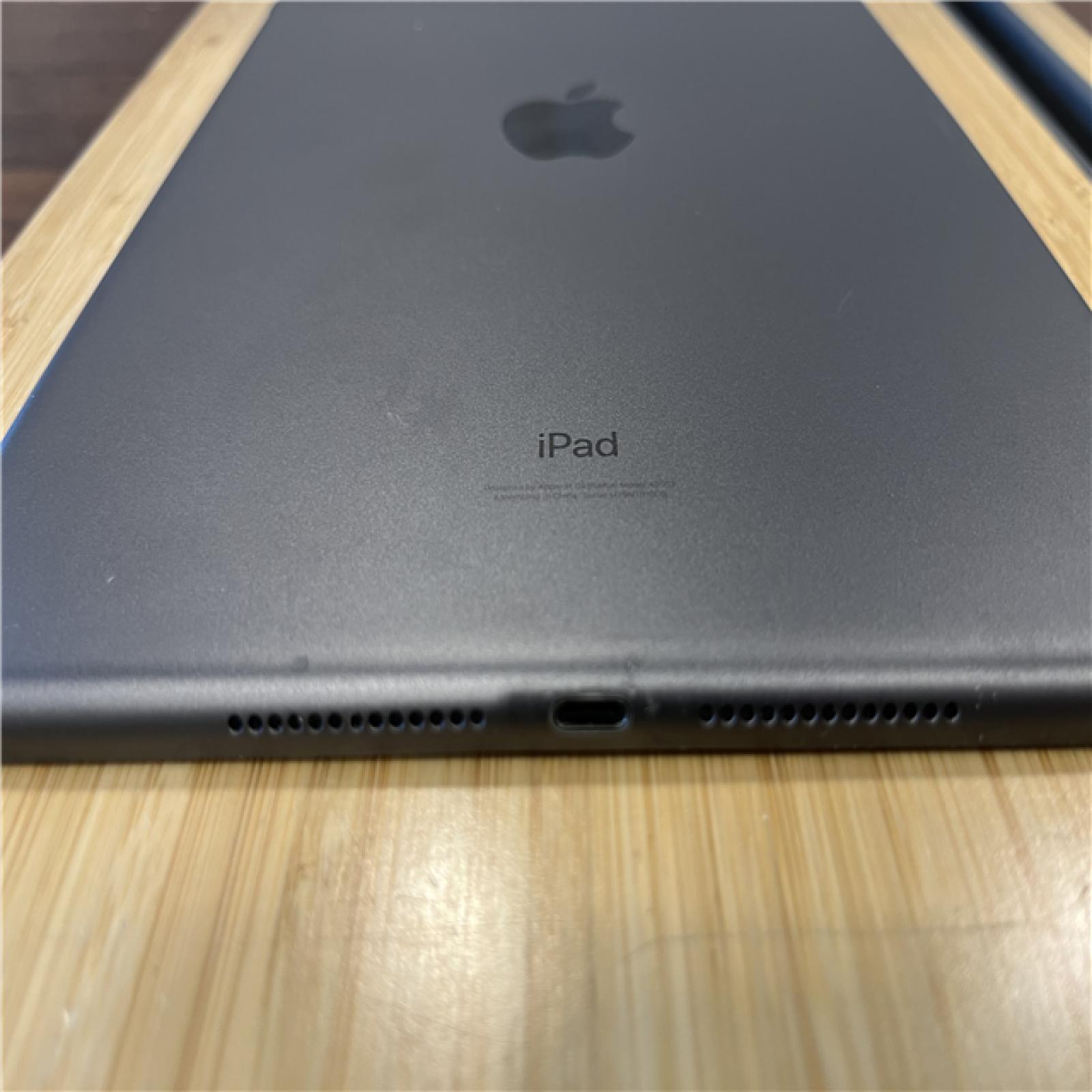 AS-IS Apple - 10.2-Inch iPad with Wi-Fi + Cellular - 64GB - Space Gray