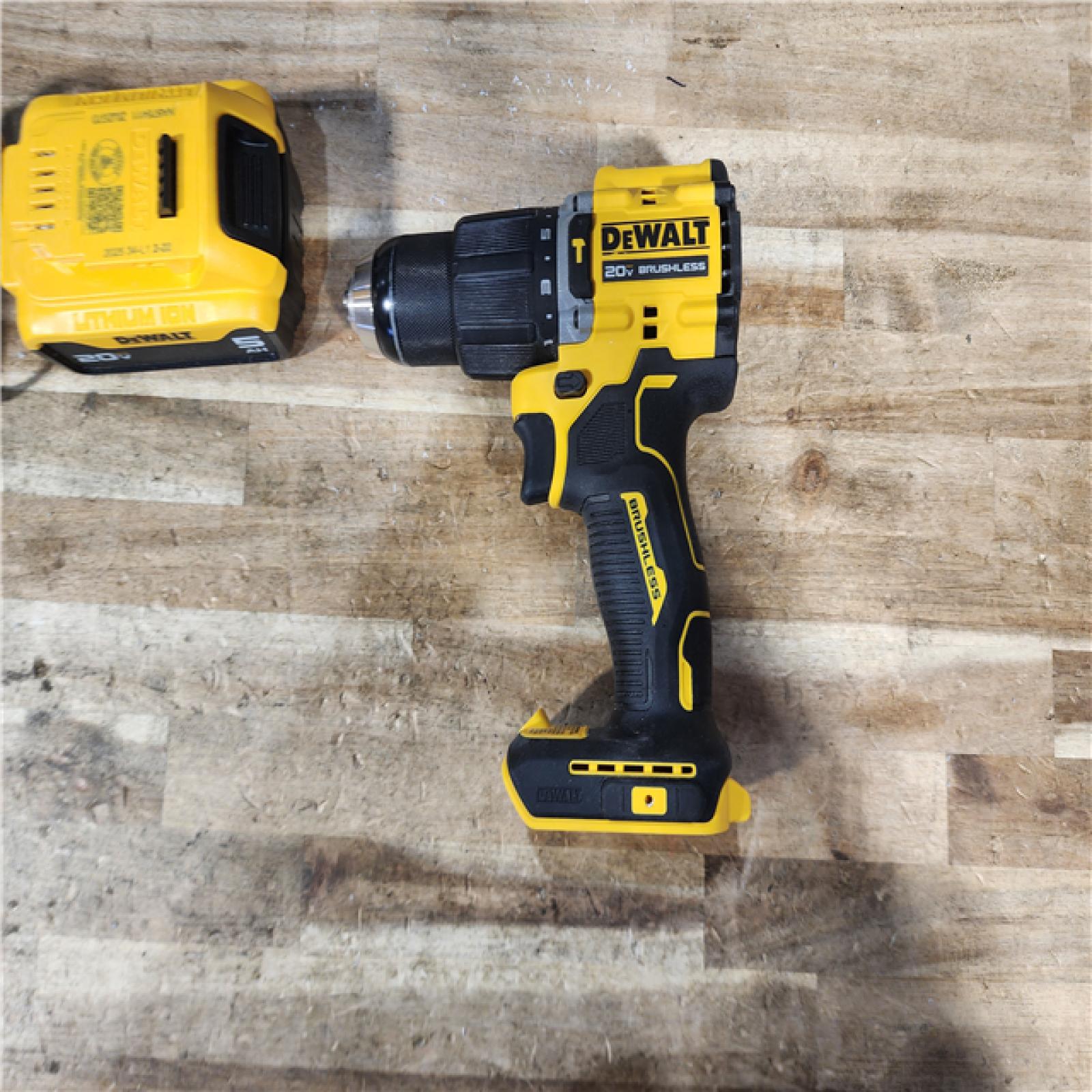 HOUSTON LOCATION - AS - IS DEWALT ATOMIC 20V Lithium-Ion Cordless 1/2 in. Hammer Drill Kit