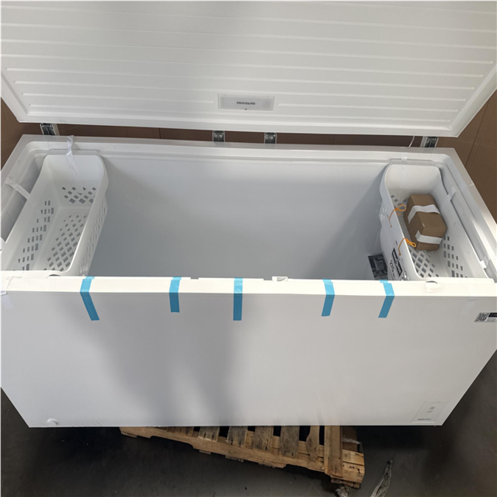 CALIFORNIA AS IS FRIGIDAIRE FRIDGE FREEZER