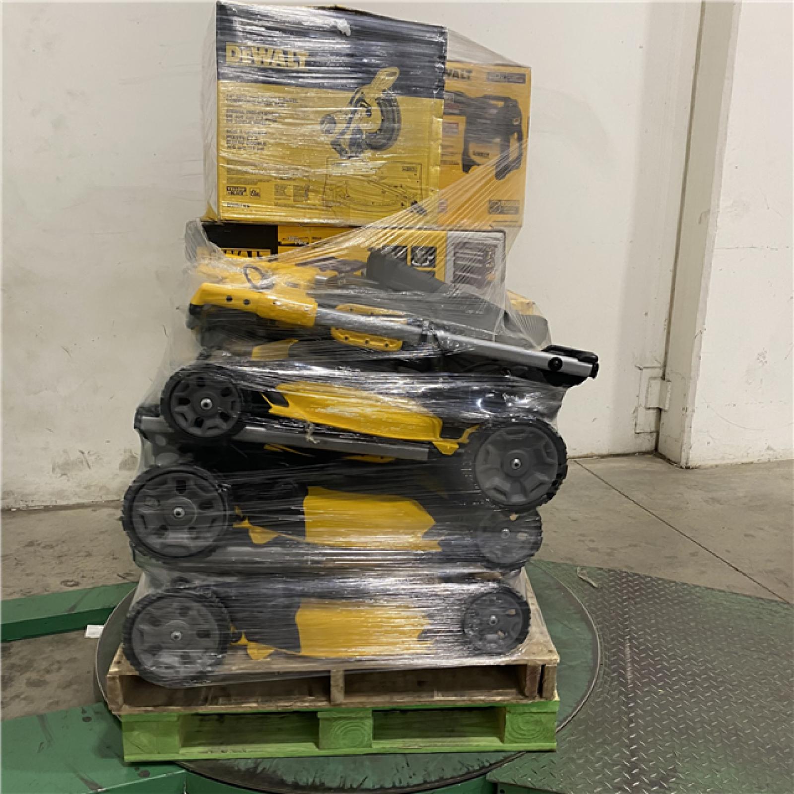 Dallas Location - As-Is DEWALT Tool Pallet
