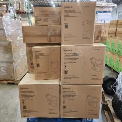 Phoenix Location NEW Seasons Keating Round Toilet Bowl With Tank 1.0 Gallons/ 3.8 Liters a Flush Pallet (11 Toilets)