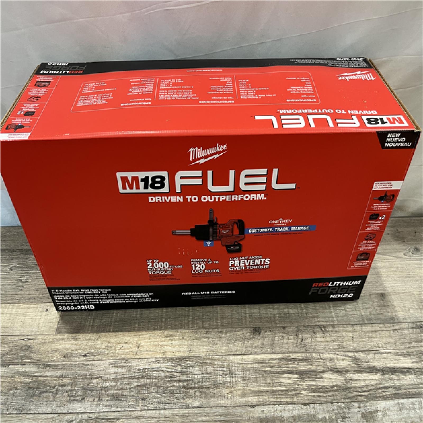 NEW - Milwaukee FUEL 18V Lithium-Ion Brushless Cordless 1 in. Impact Wrench Extended Reach D-Handle Kit