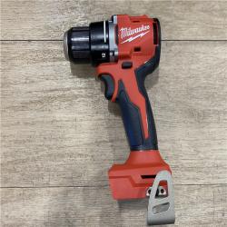 AS-IS Milwaukee 18V Lithium-Ion Brushless Cordless 1/2 in. Compact Drill/Driver with kit