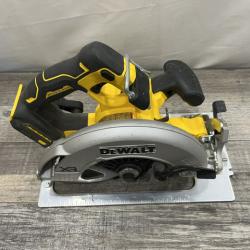 AS-IS DEWALT 20-Volt MAX 7-1/4 in. Cordless Circular Saw (Tool Only)