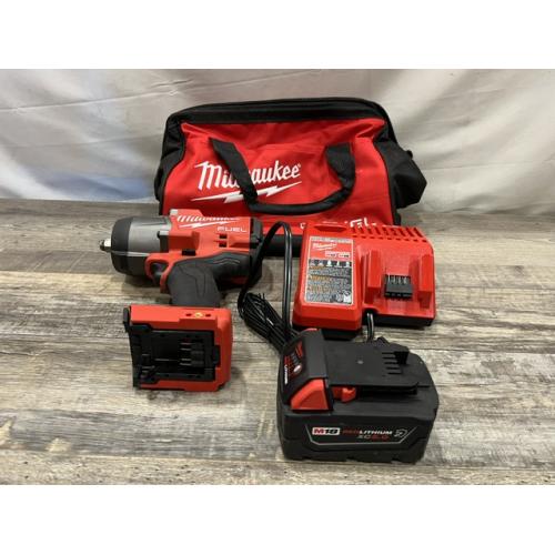 AS-IS Milwaukee FUEL 18V Lithium-Ion Brushless Cordless 1/2 in. Impact Wrench w/Friction Ring Kit