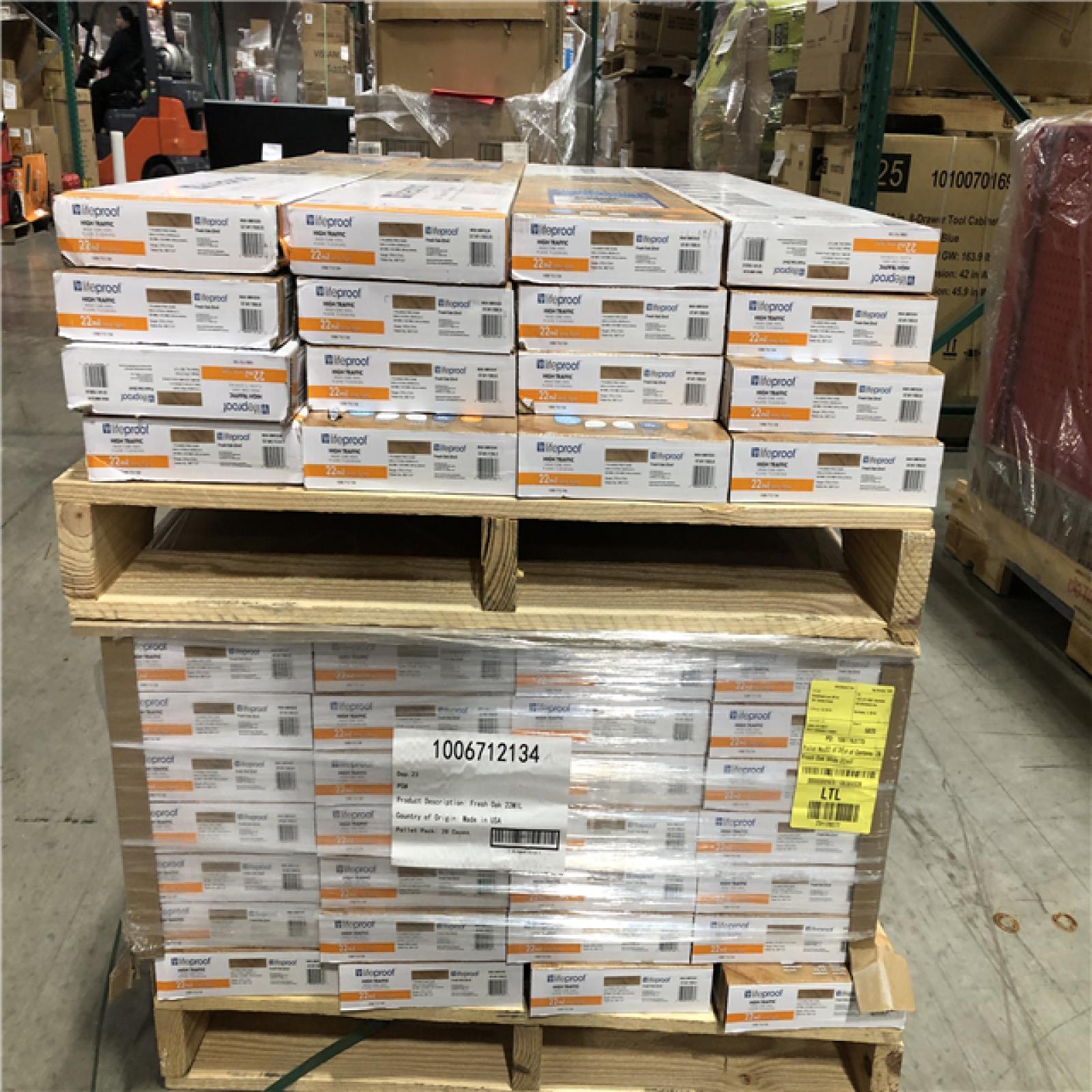 DALLAS LOCATION - Lifeproof Fresh Oak 22 MIL x 8.7 in. W x 48 in. L Click Lock Waterproof Luxury Vinyl  PALLET-(44 UNITS)