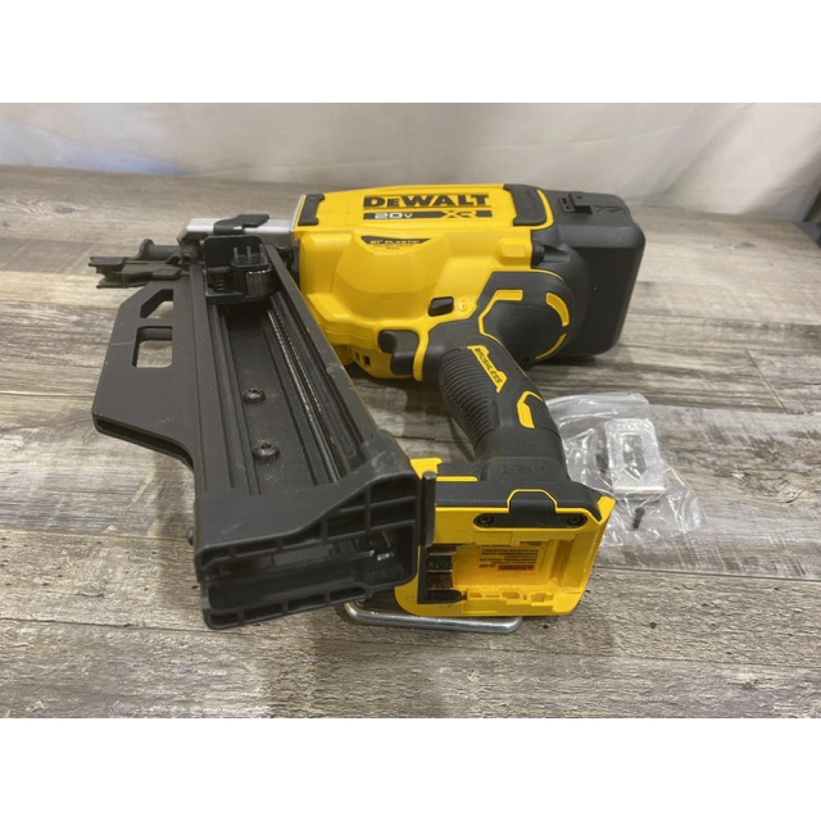 AS-IS DEWALT 20-Volt 21° Cordless Framing Nailer (Tool-Only)