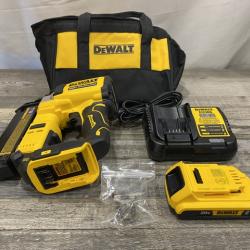 AS-IS DEWALT ATOMIC 20V MAX Lithium Ion Cordless 23 Gauge Pin Nailer Kit