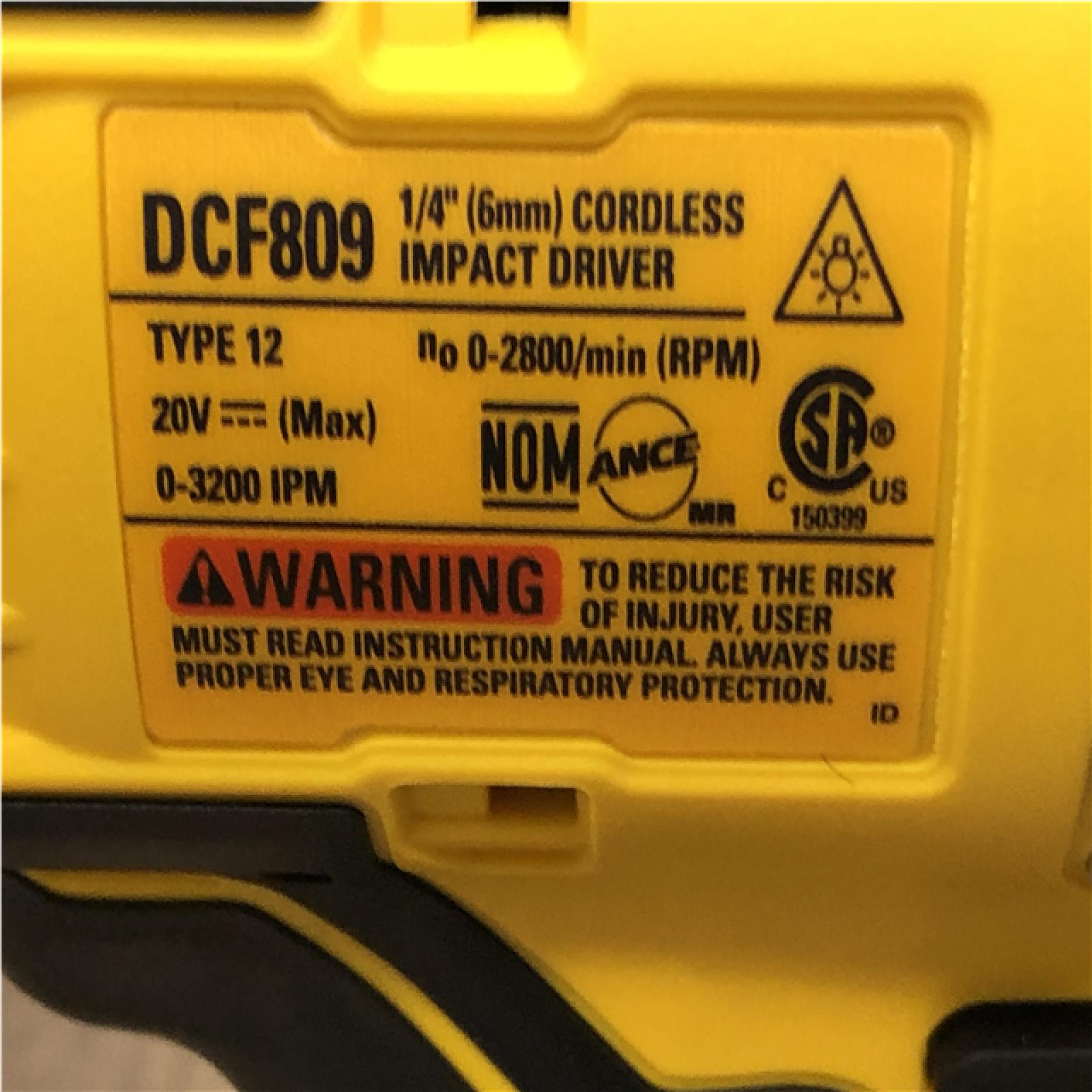 ASIS DEWALT ATOMIC 20-Volt MAX Lithium-Ion Cordless Combo Kit
