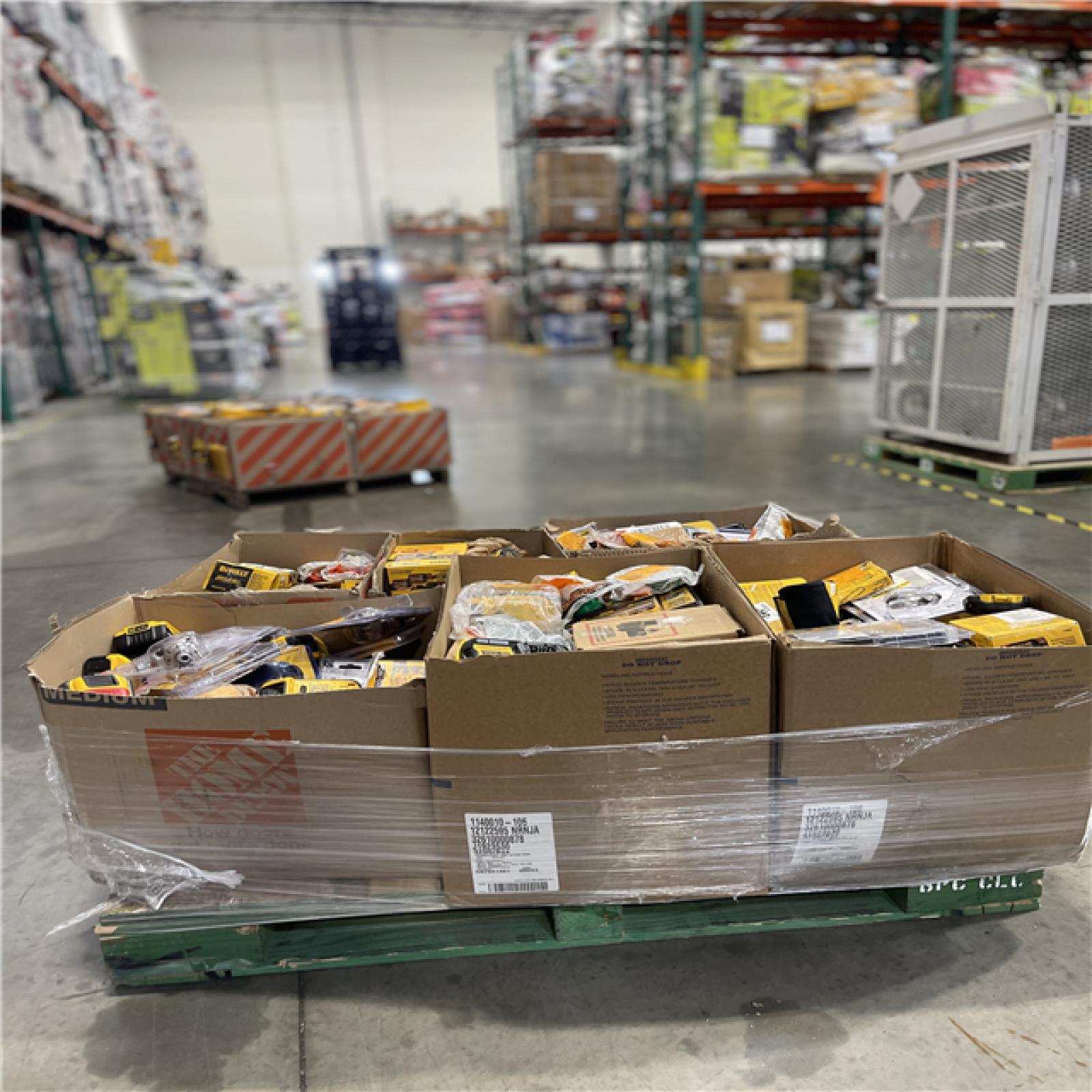 DALLAS LOCATION- AS-IS TOOL PALLET