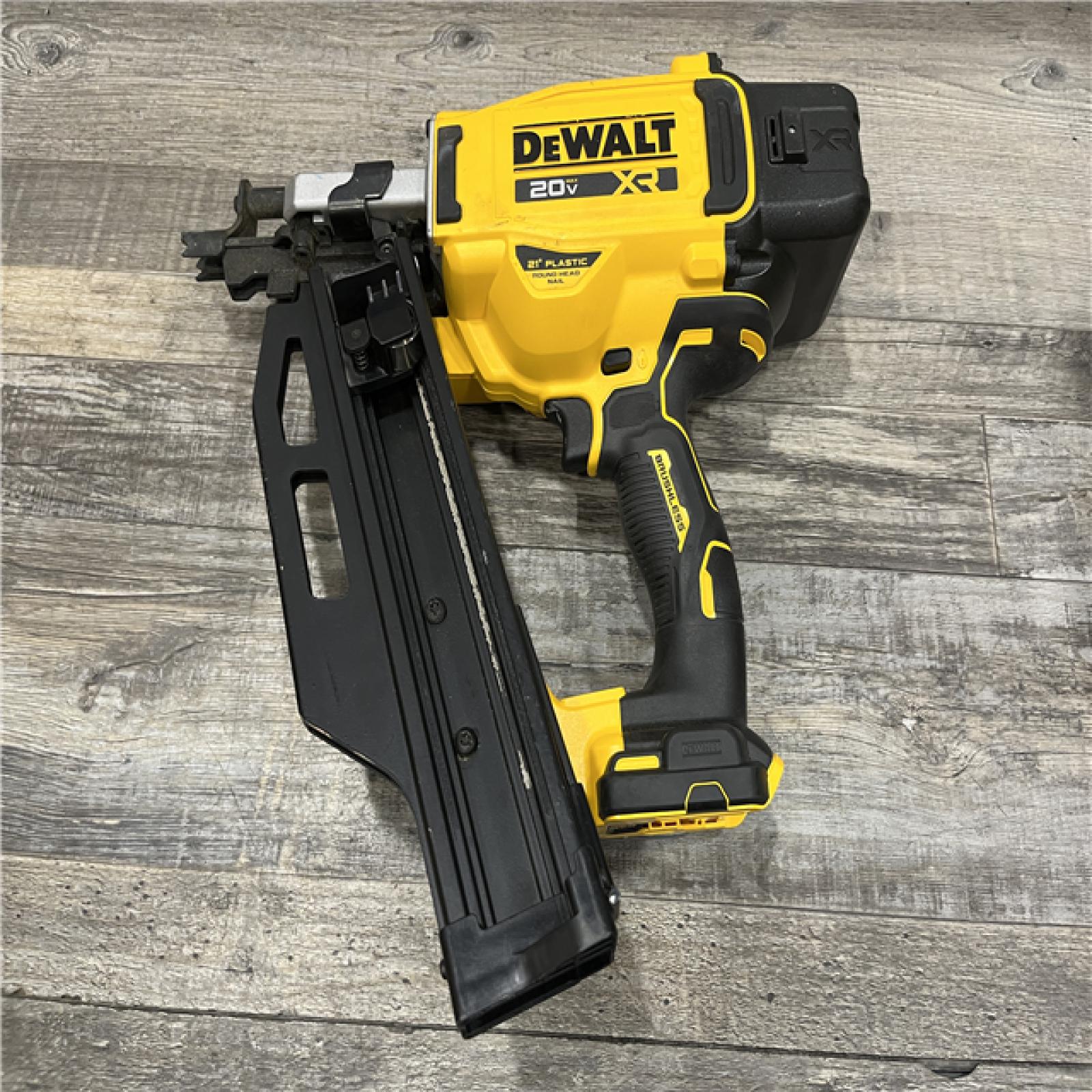 AS-IS DEWALT 20-Volt 21° Cordless Framing Nailer (Tool-Only)