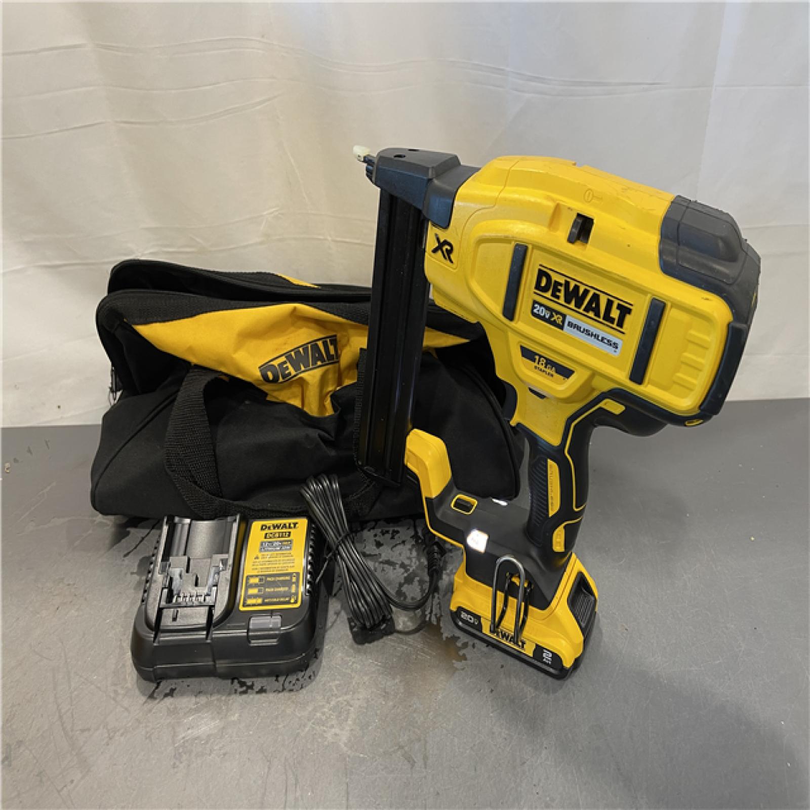 AS-IS - DeWALT 20V MAX XR Lithium-Ion Cordless 18-Gauge Narrow Crown Stapler Kit
