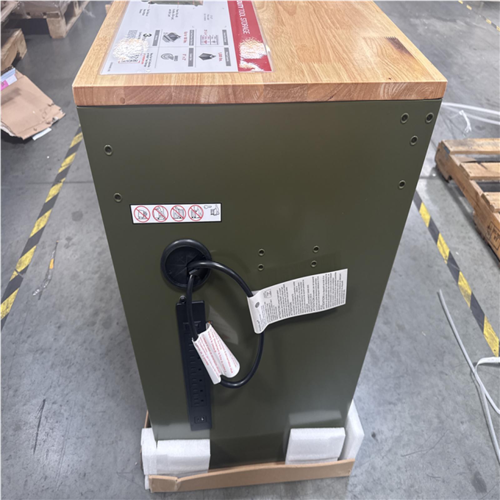 CALIFORNIA AS IS HUSKY 9 DRAWER WORKBENCH