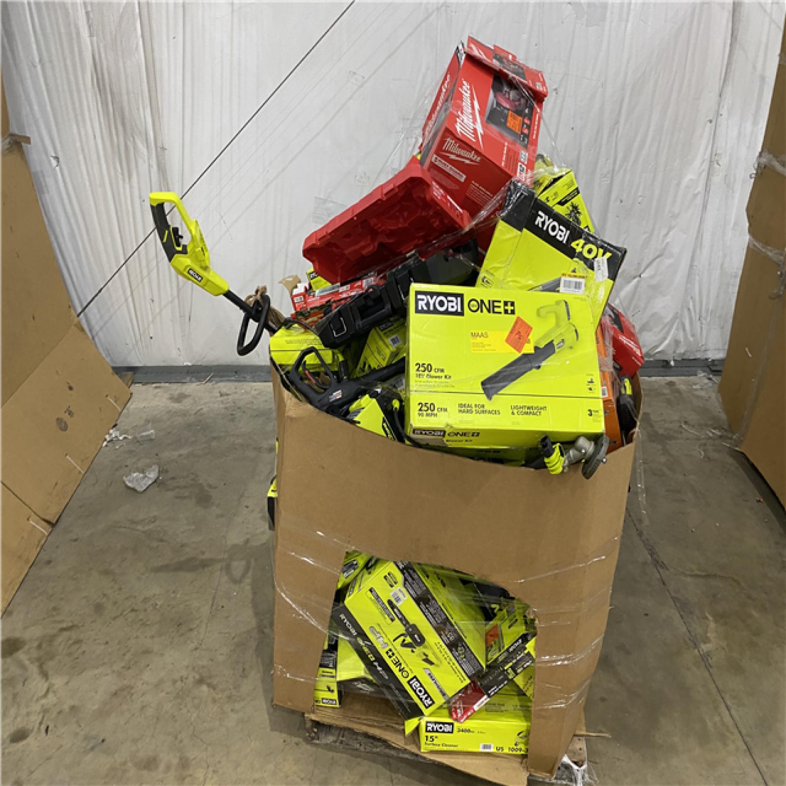 Houston Location AS IS - Tool Pallet