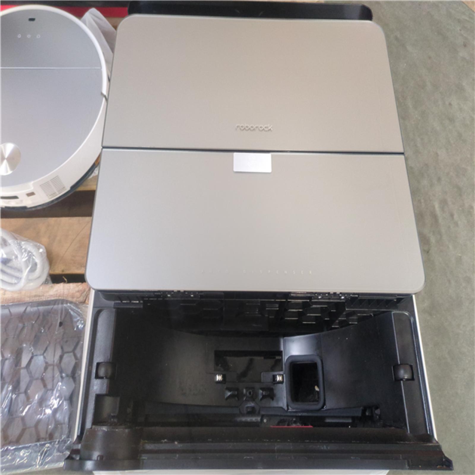 CALIFORNIA AS-IS ROBOROCK SAROS 10 (ROOMBA)