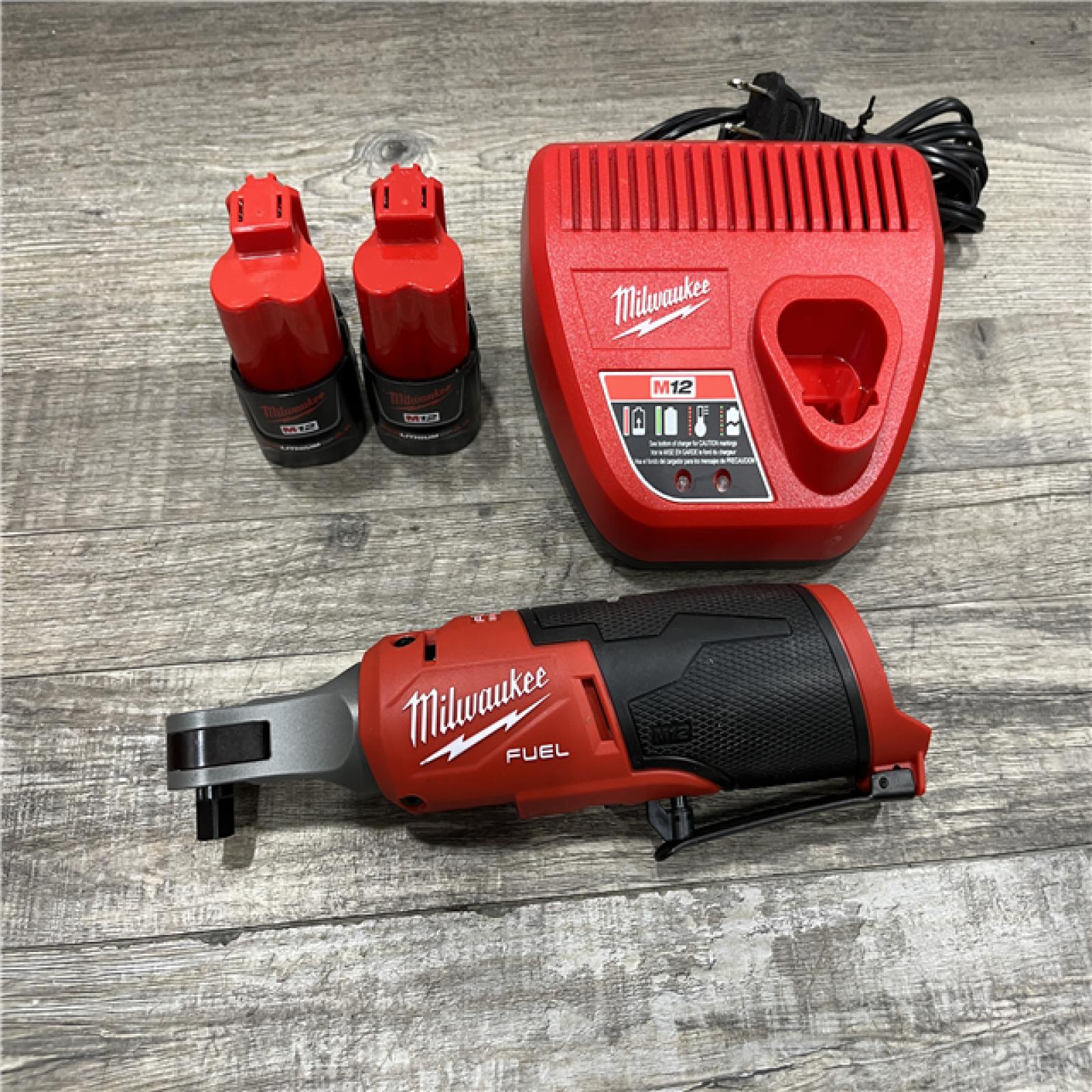AS-IS Milwaukee FUEL 12V Lithium-Ion Brushless Cordless High Speed 3/8 in. Ratchet Kit