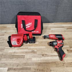 HOUSTON LOCATION - AS-IS MILWAUKEE 2 TOOL COMBO KIT W/ (2) BATTERY & CHARGER