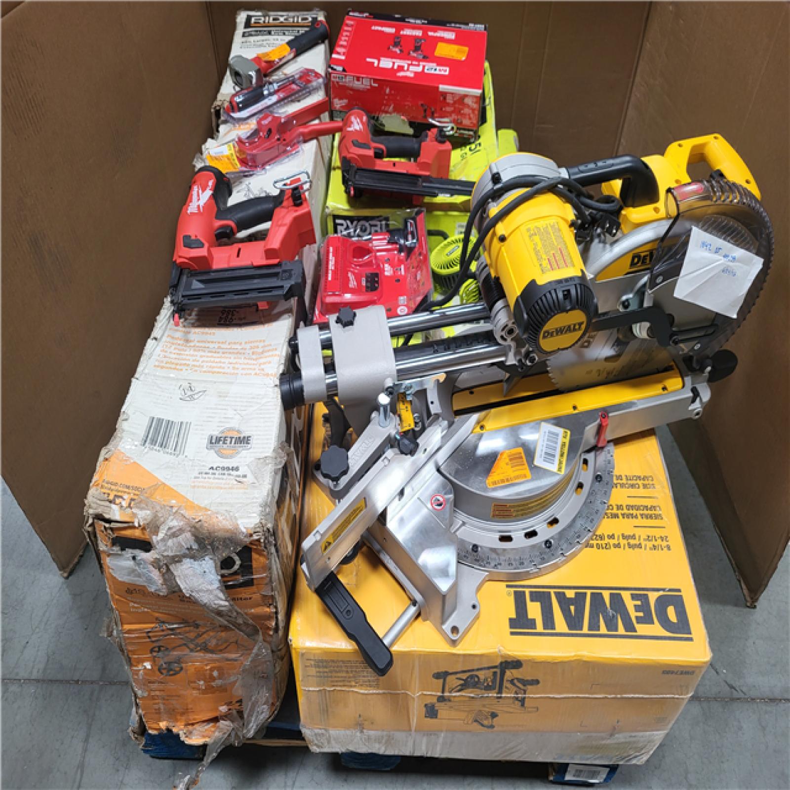 CALIFORNIA AS-IS TOOL PALLET