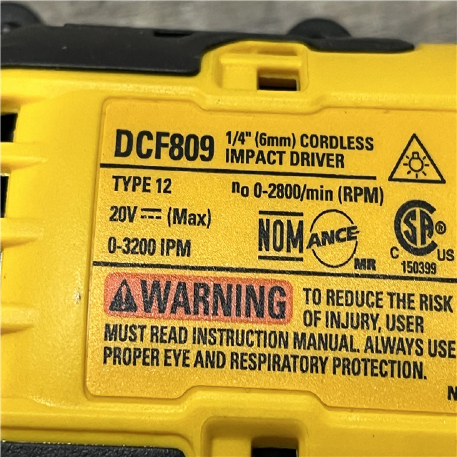 AS-IS DEWALT Atomic 20V Max Lithium-Ion Brushless Cordless Compact 1/4 in. Impact Driver Kit