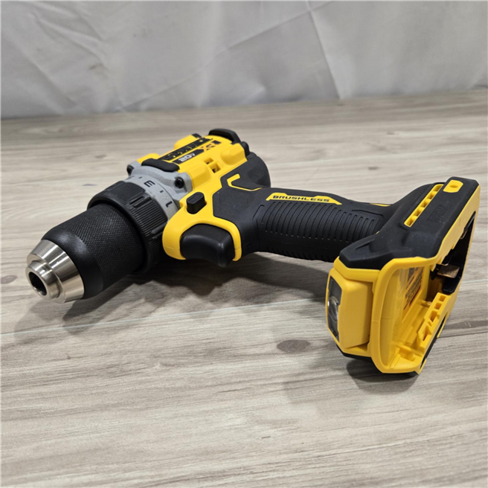 AS-IS DEWALT 20V MAX XR Cordless Drill/Driver Kit