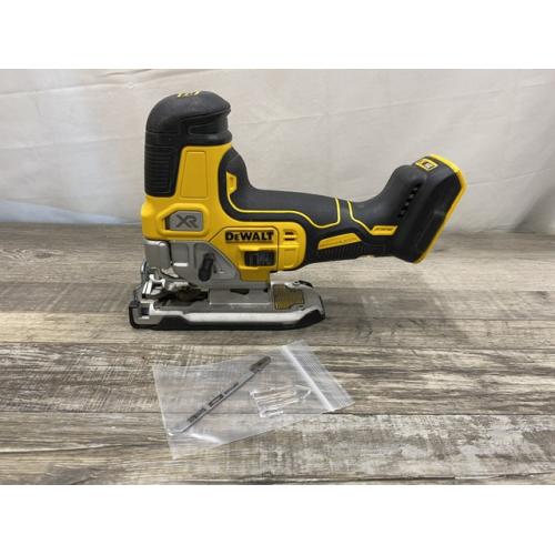 AS-IS DEWALT 20V MAX XR Cordless Barrel Grip Jigsaw (Tool Only)