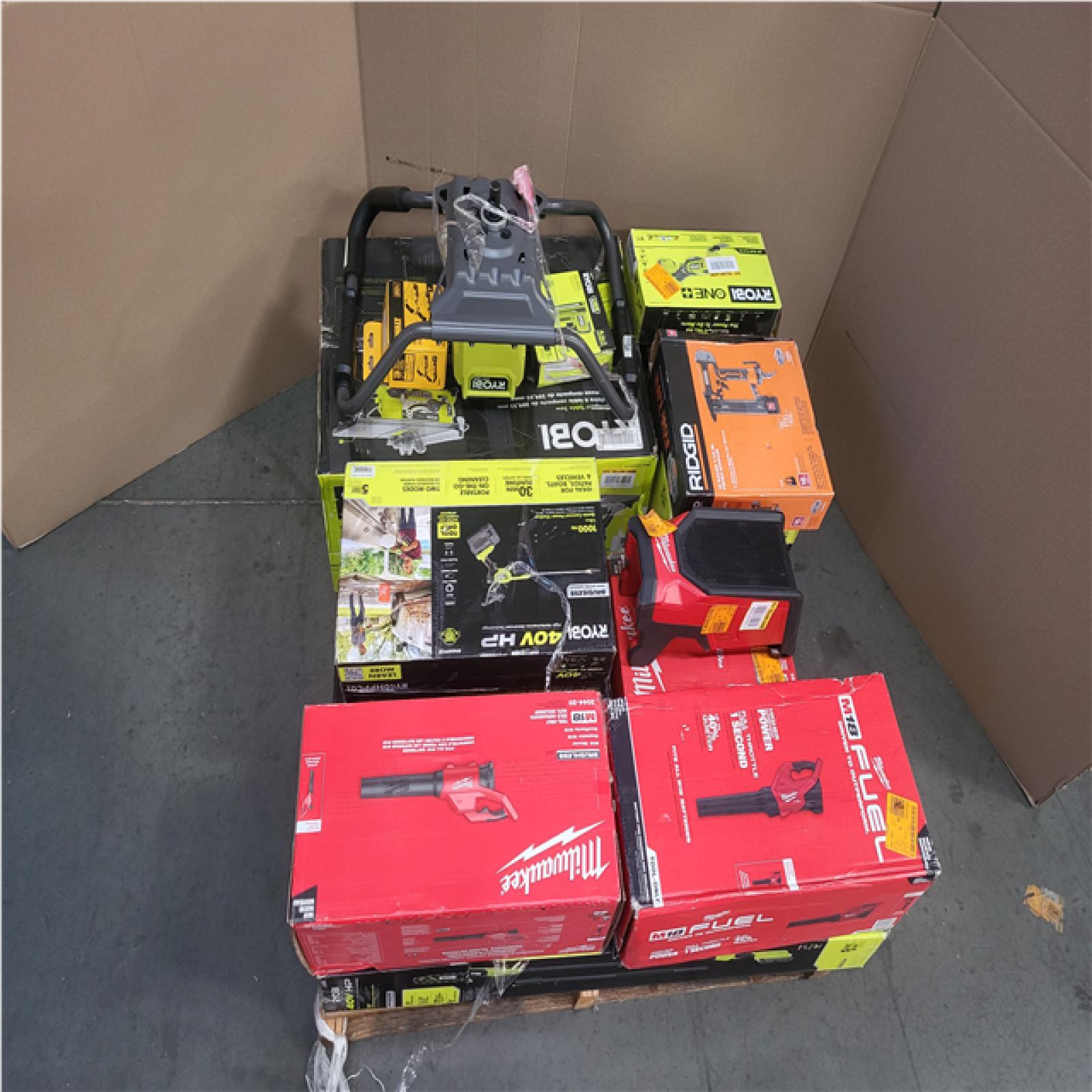 PHOENIX AS-IS TOOL PALLET