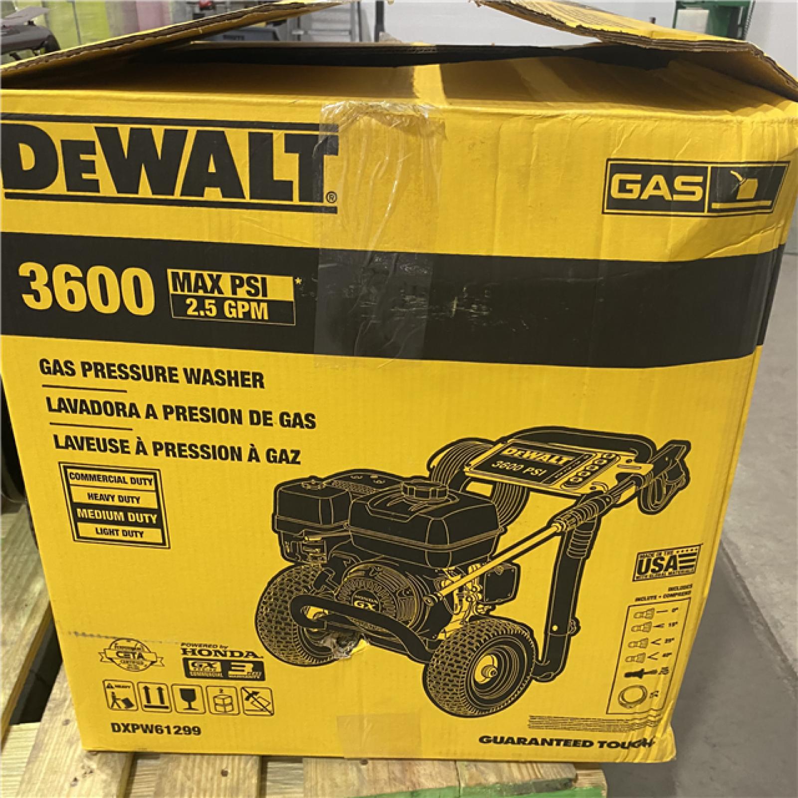 Dallas Location - As-Is DEWALT 3600 PSI 2.5 GPM Gas Pressure Washer