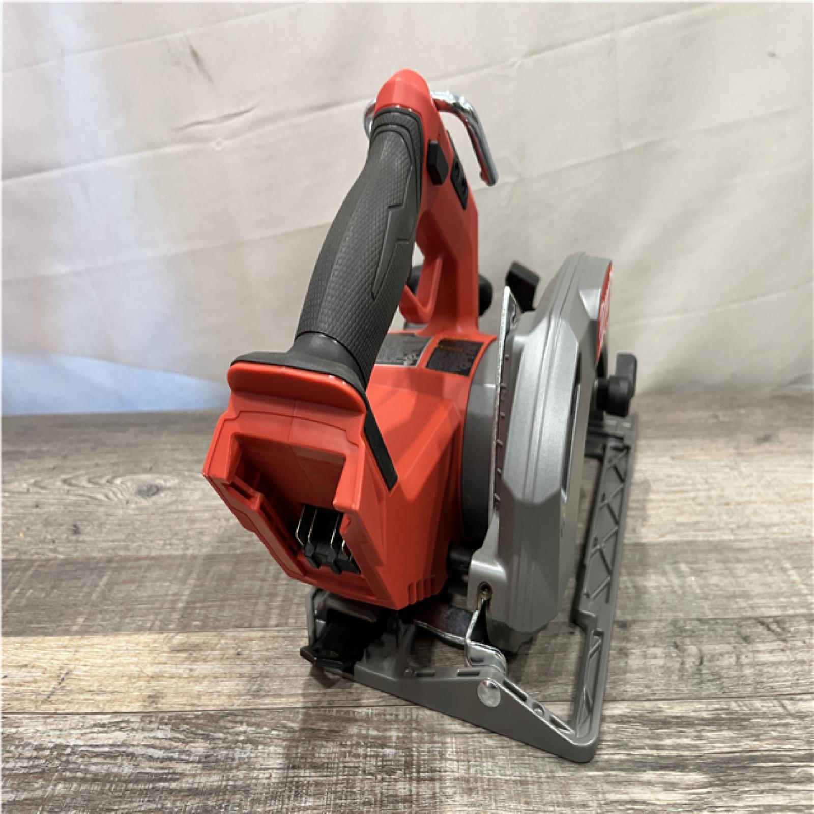 AS-IS Milwaukee FUEL 18V Lithium-Ion Brushless Cordless 7-1/4 in. Circular Saw (Tool-Only)