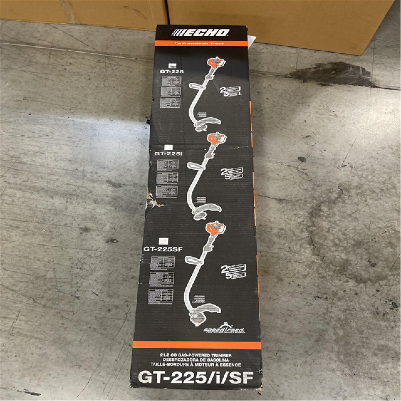 DALLAS LOCATION- ECHO 21.2 cc Gas 2-Stroke Curved Shaft String Trimmer