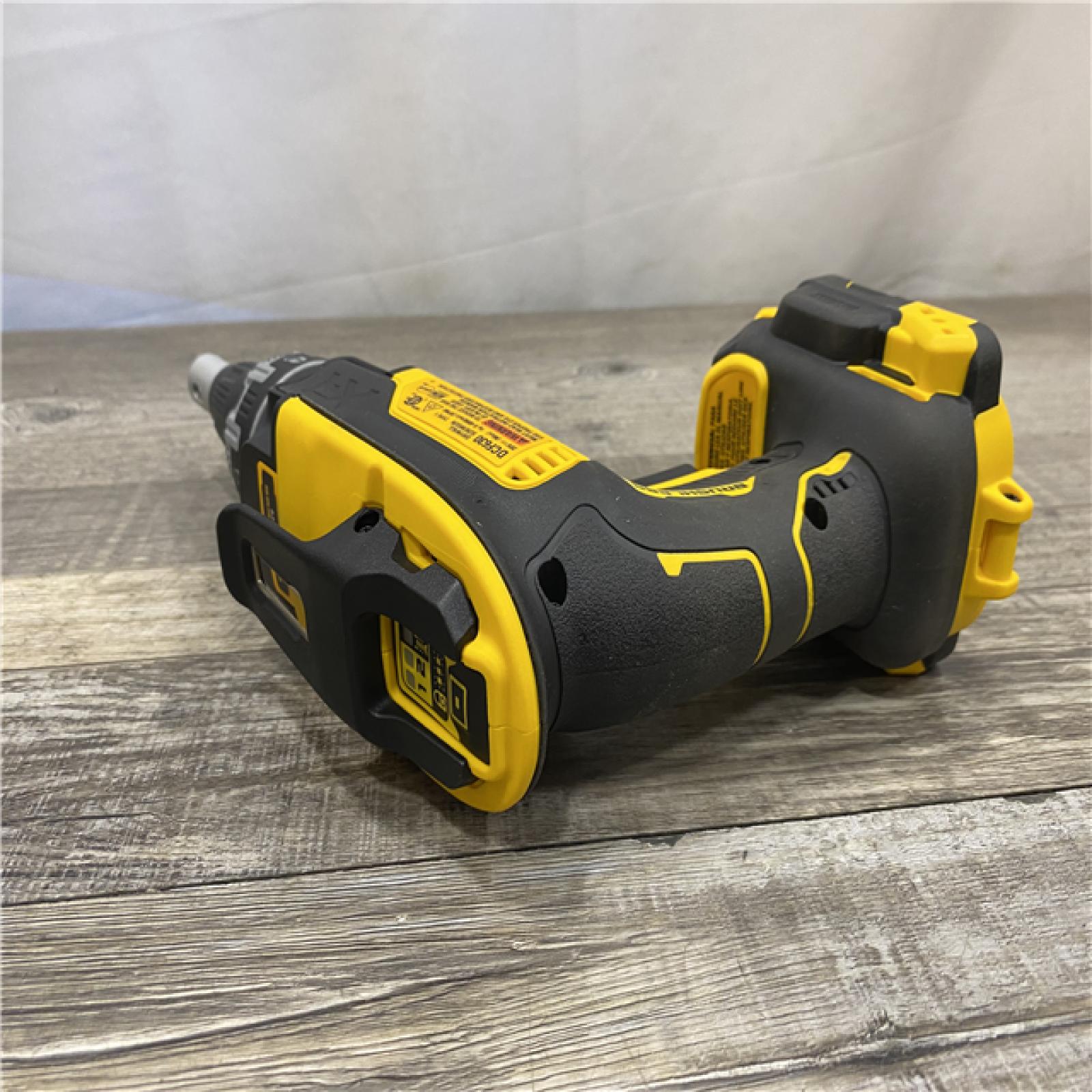 AS-IS DEWALT XR 20V MAX Lithium-Ion Cordless Brushless Screw Gun (Tool Only)