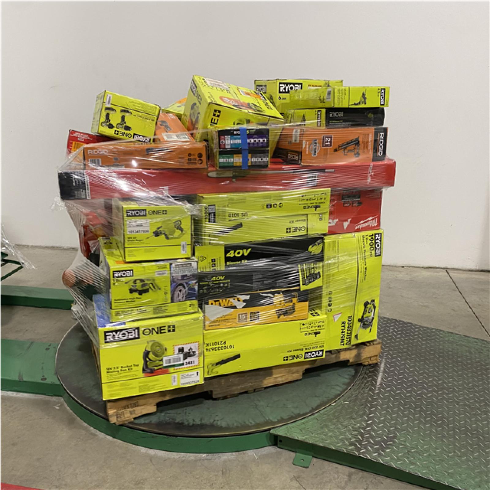 Dallas Location - As-Is Tool Pallet