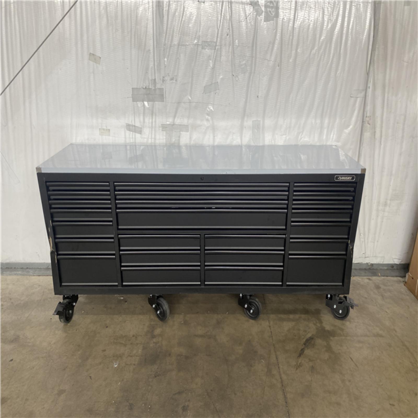 Houston Location AS IS - Home Improvement Pallet HUSKY 24-Drawer Mobile WorkBench