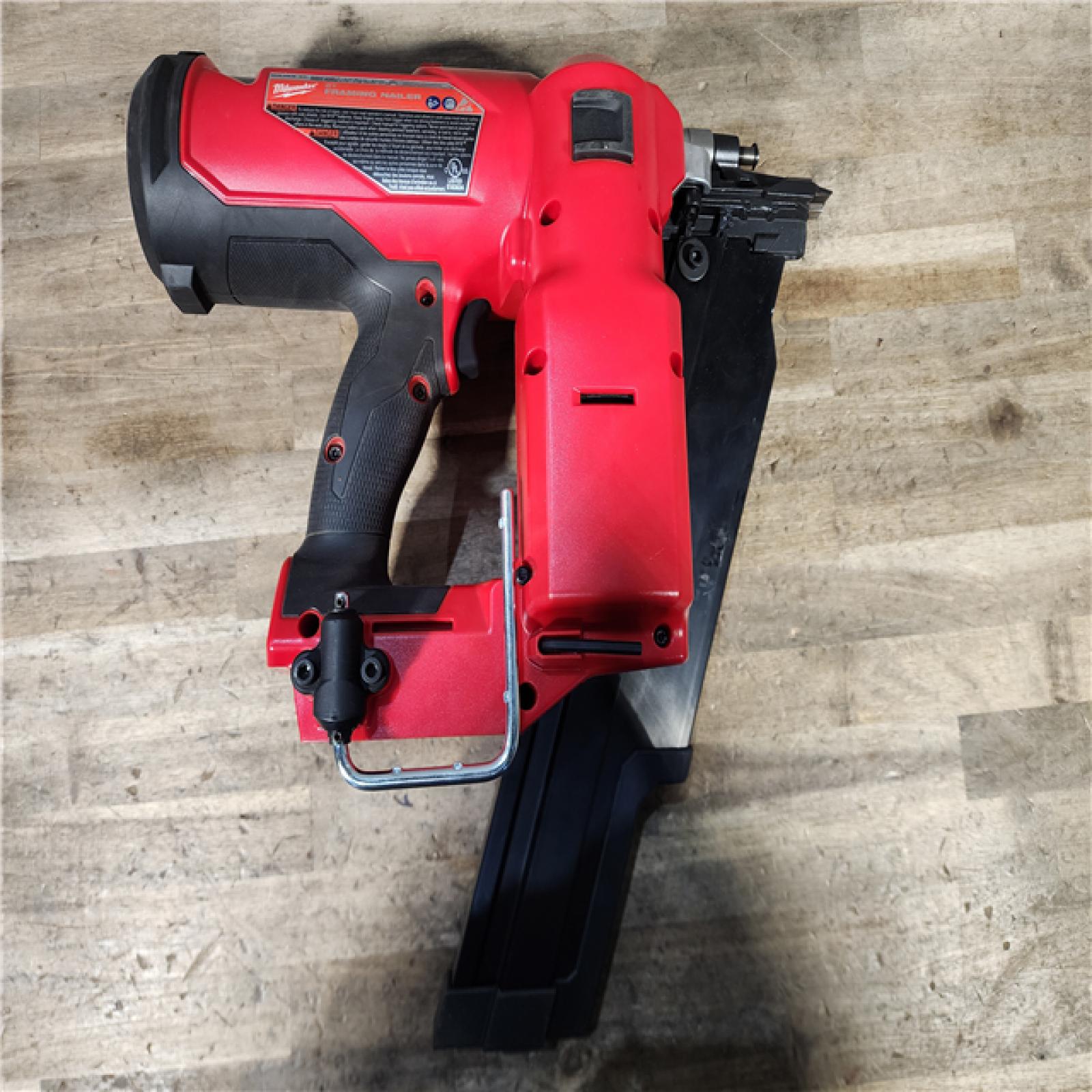 HOUSTON LOCATION - AS-IS Milwaukee 2744-20 M18 FUEL 3-1/2 in. 18V 21-Degree Lithium-Ion Brushless Cordless Framing Nailer (Tool-Only)