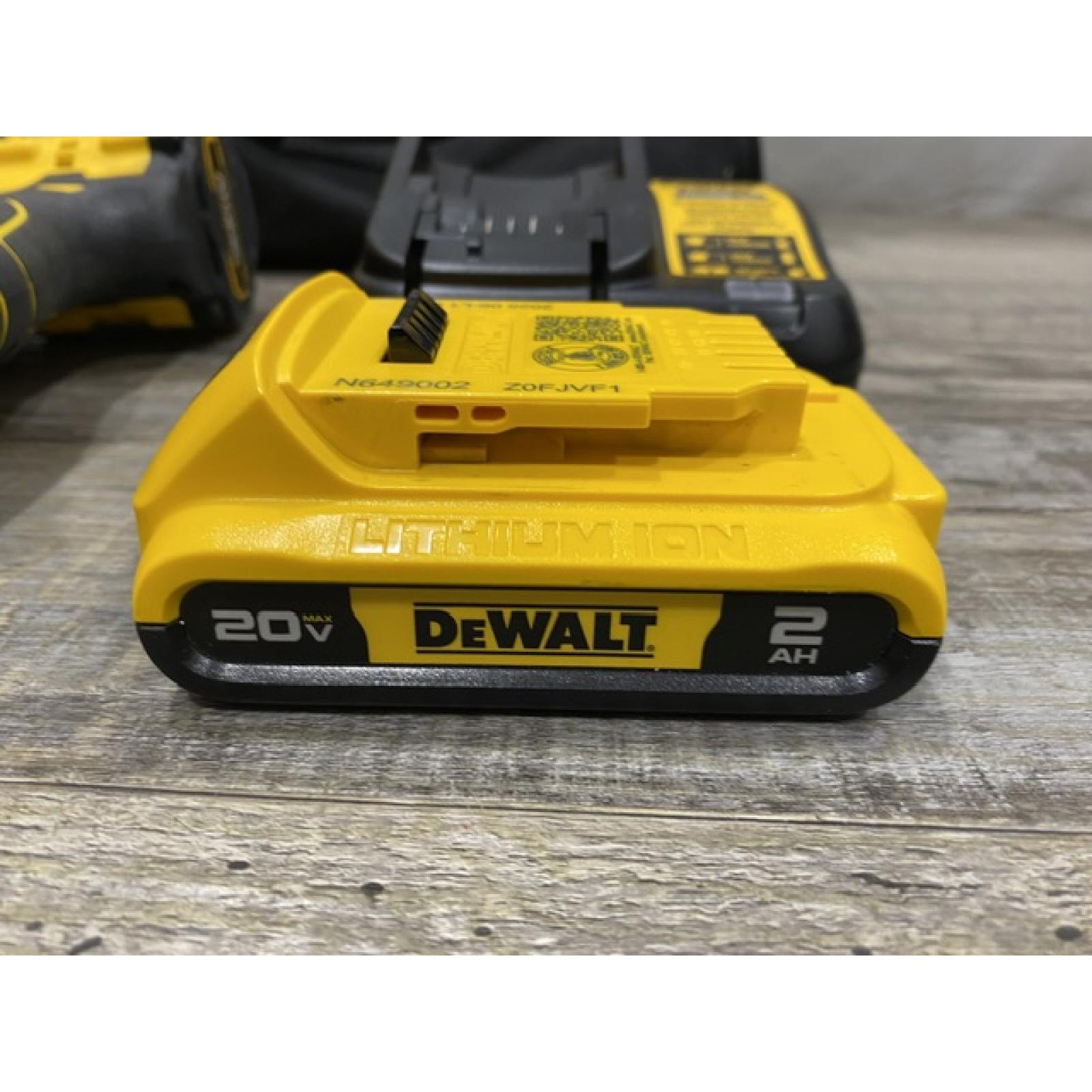 AS-IS DEWALT Atomic 20V Lithium-Ion Cordless Compact 1/2 in. Drill/Driver Kit