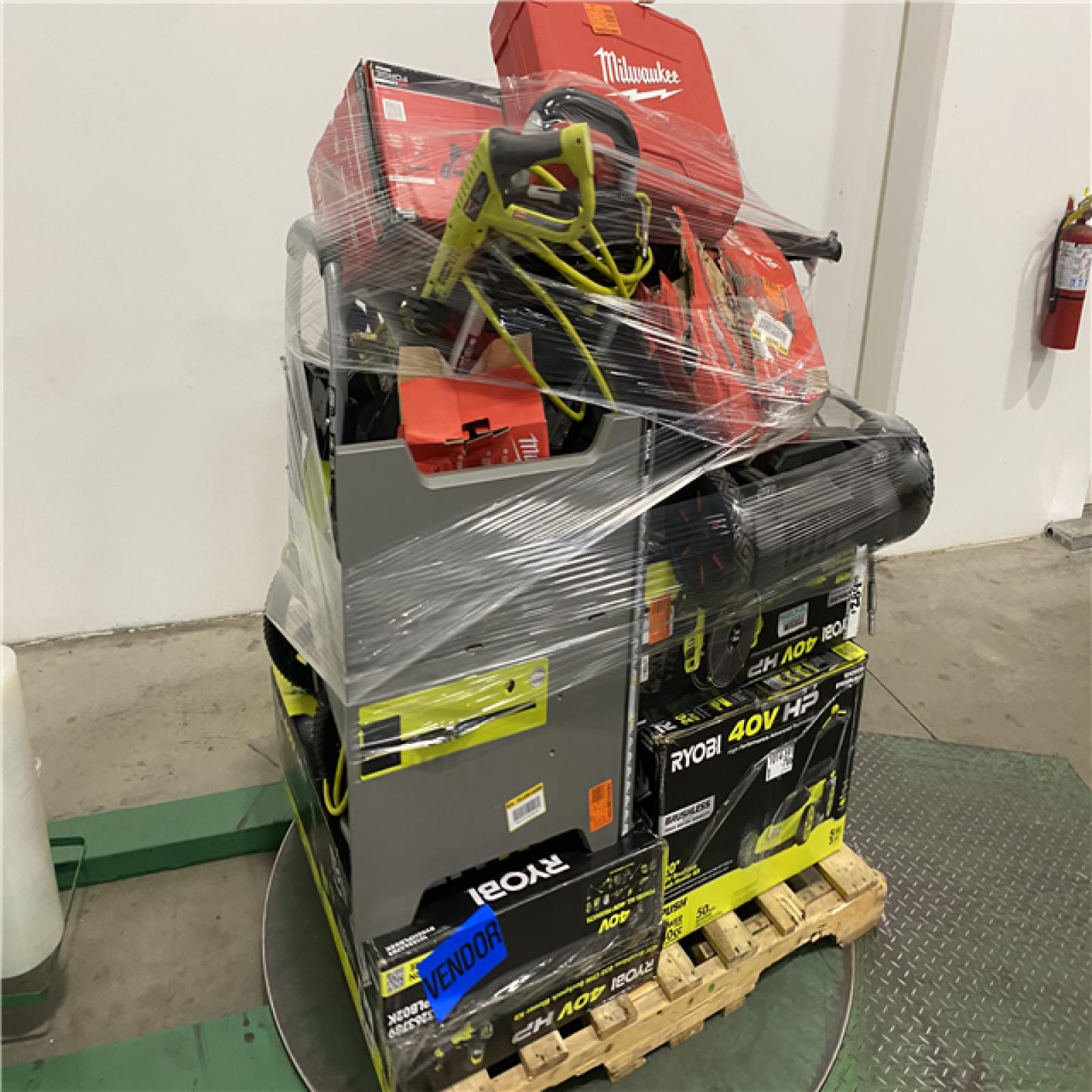 Dallas Location - As-Is Tool Pallet