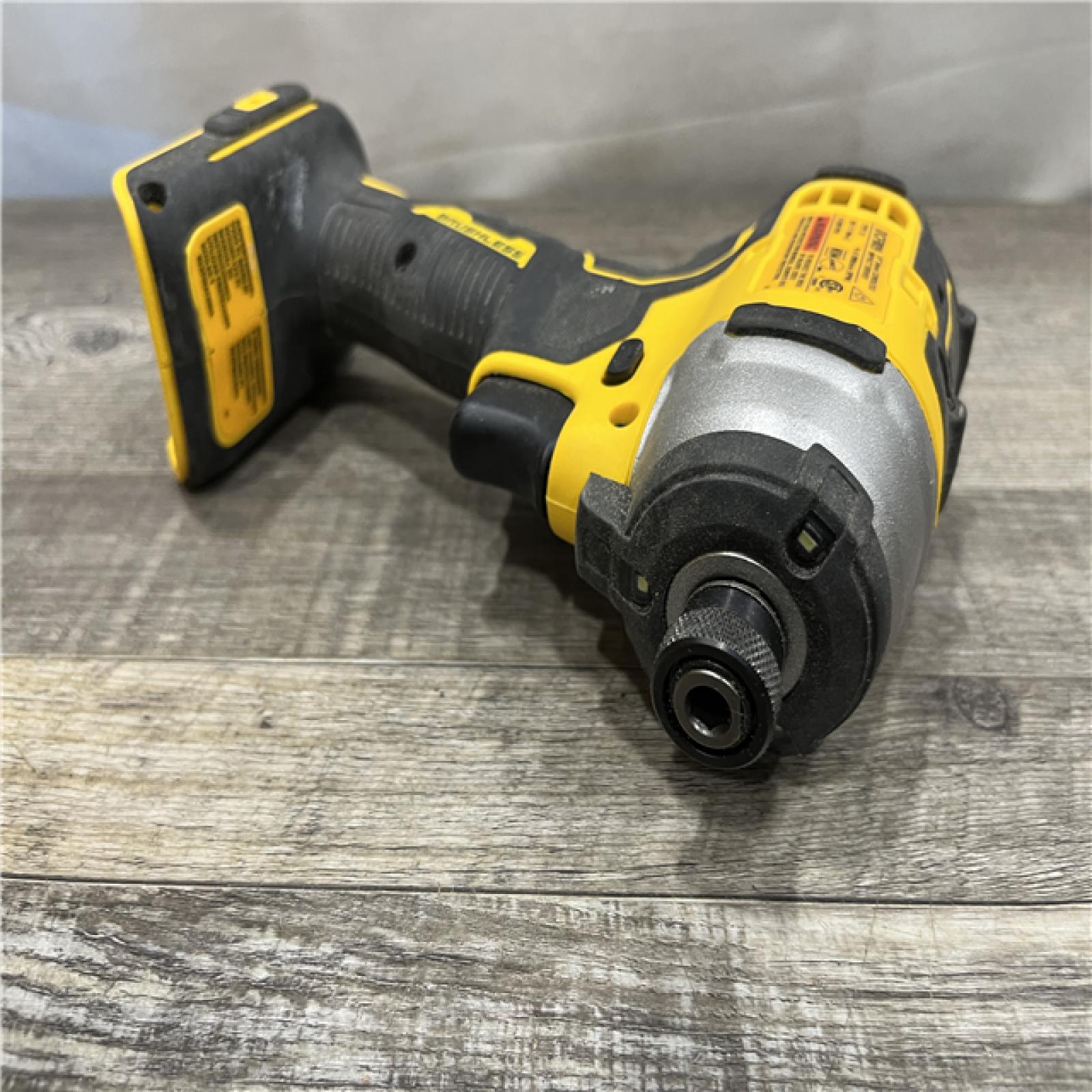 AS-IS DEWALT Atomic 20V Max Lithium-Ion Brushless Cordless Compact 1/4 in. Impact Driver Kit
