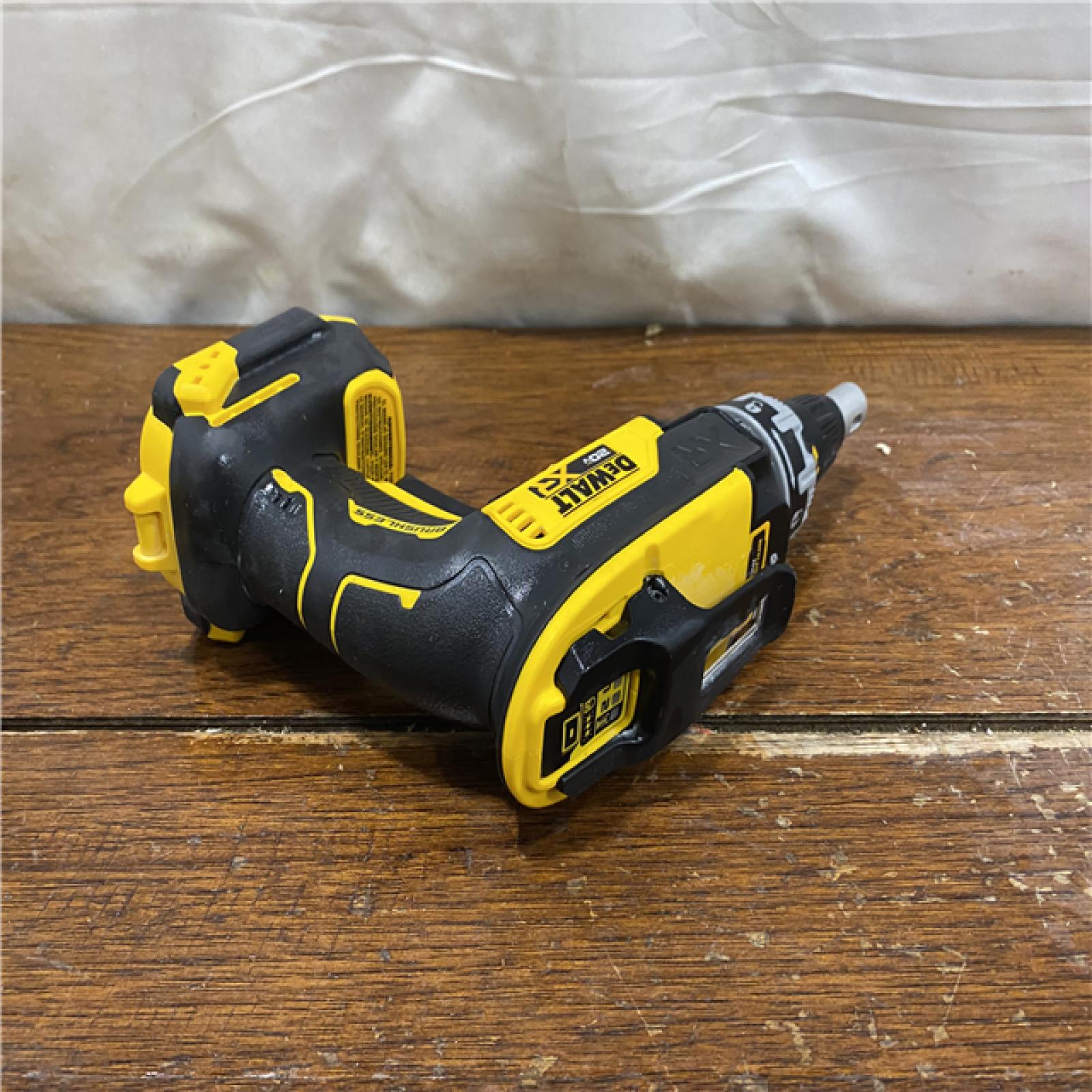AS-IS Dewalt DCF630B 20V MAX COMPACT SCREWGUN