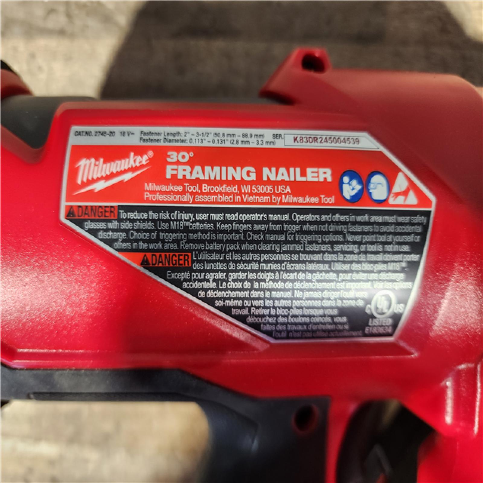 HOUSTON LOCATION - AS-IS (APPEARS LIKE NEW) Milwaukee FUEL 3-1/2 in. 18-Volt 30-Degree Lithium-Ion Brushless Cordless Framing Nailer (Tool-Only)