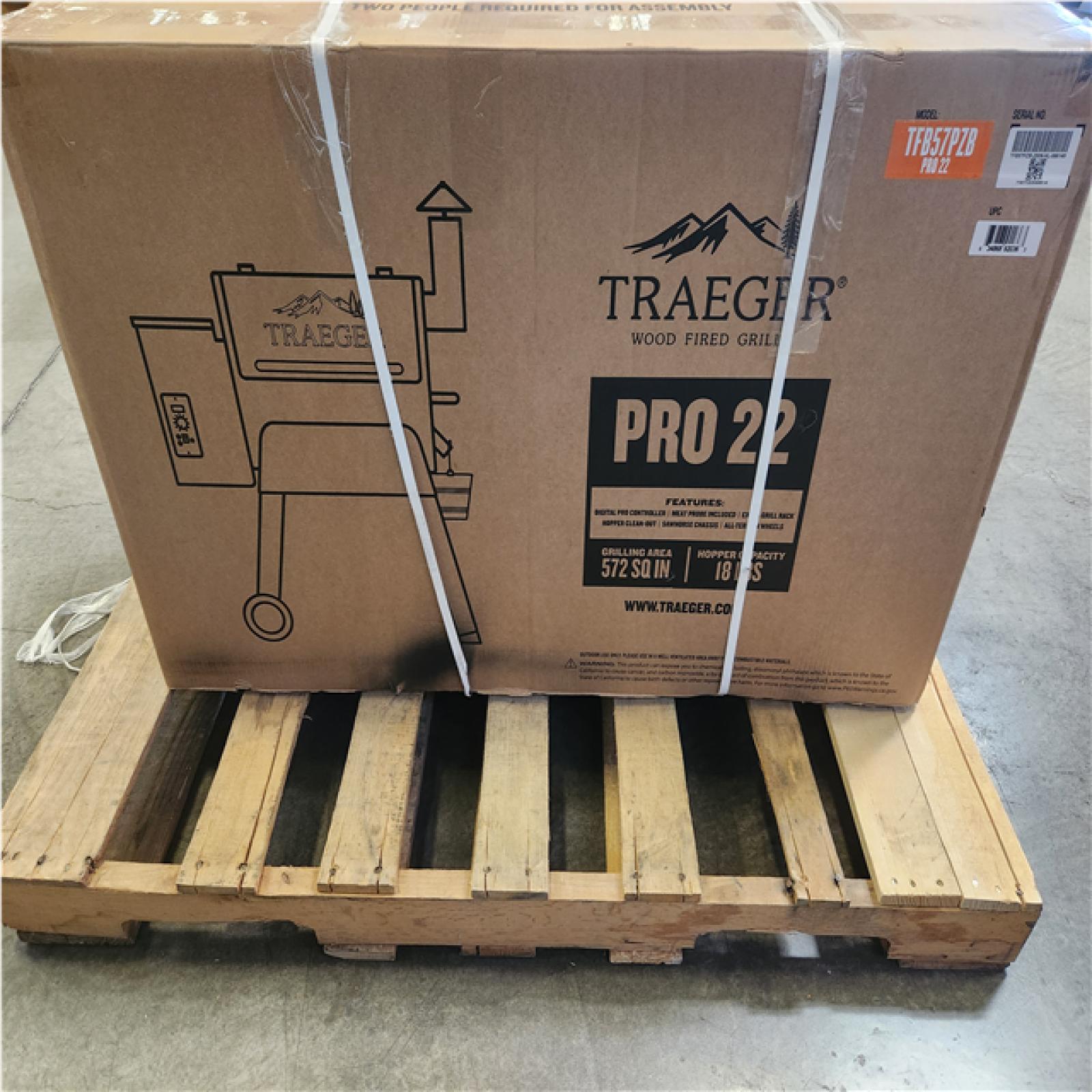 Phoenix LIKE NEW Traeger Pro 22 Wood Pellet Grill and Smoker in Bronze