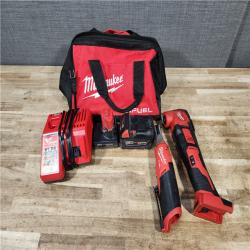 HOUSTON LOCATION - AS - IS Milwaukee 2 Tool Combo Kit W/ (2) Battery & Charger