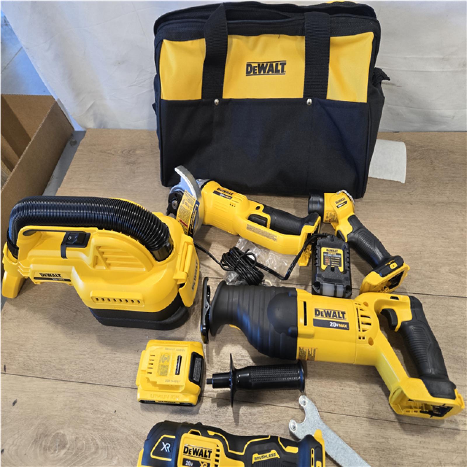 AS-IS DEWALT 20-Volt Max Lithium-Ion (10-Tool) Cordless Combo Kit
