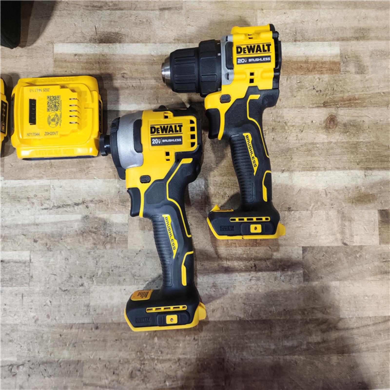 HOUSTON LOCATION - AS - IS DEWALT ATOMIC 20-Volt MAX Lithium-Ion Cordless Combo Kit