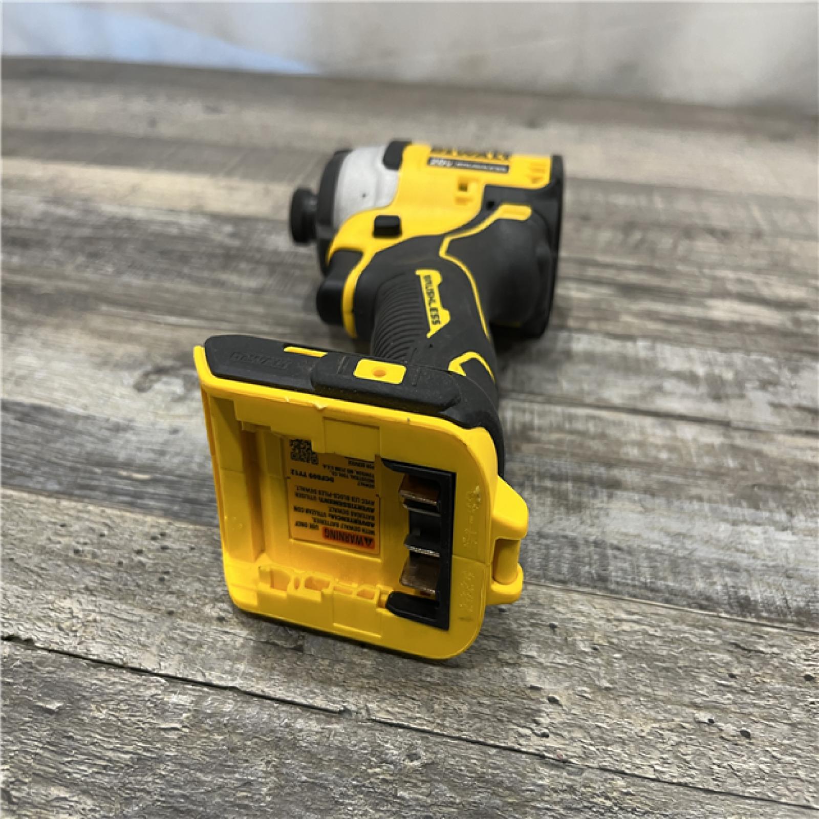 AS-IS DEWALT ATOMIC 20V MAX Cordless Brushless Compact 1/4 in. Impact Driver (Tool Only)